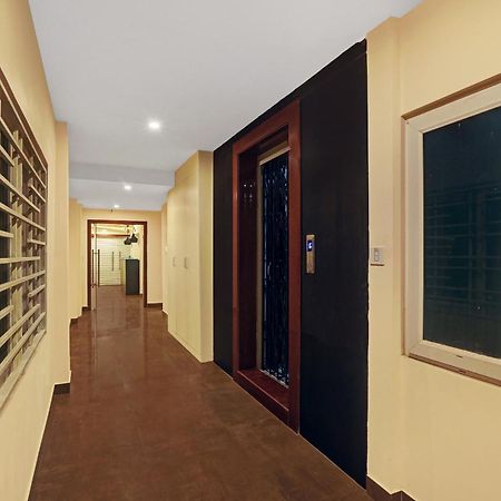 Hotel Capital O De Alphabet Kākināda Extérieur photo